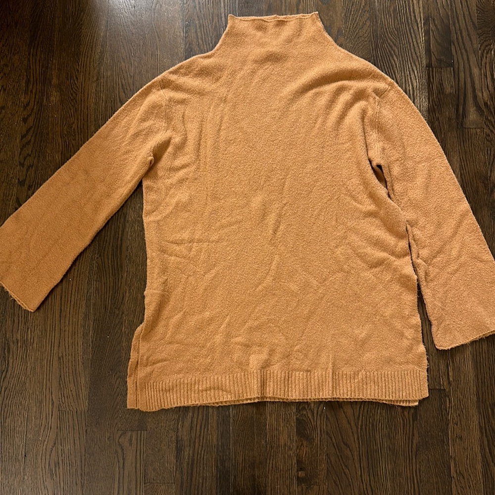 Chelsea28 Sweater